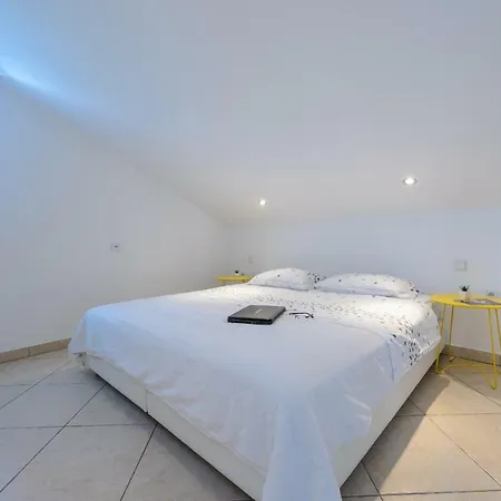 Ines Apartment Mokosica