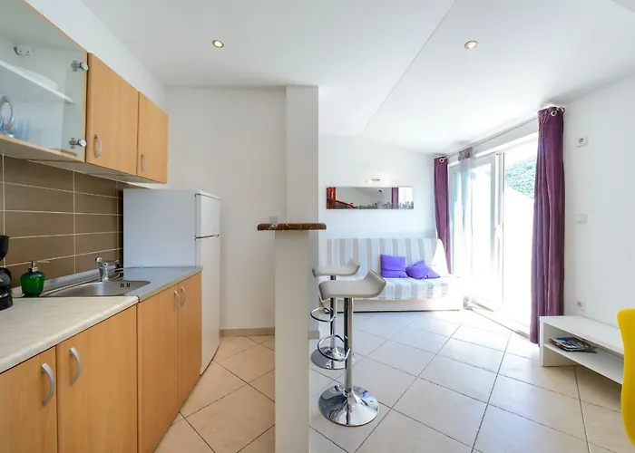 Ines Appartement *
